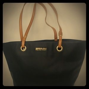 Kenneth Cole Reaction Tote black